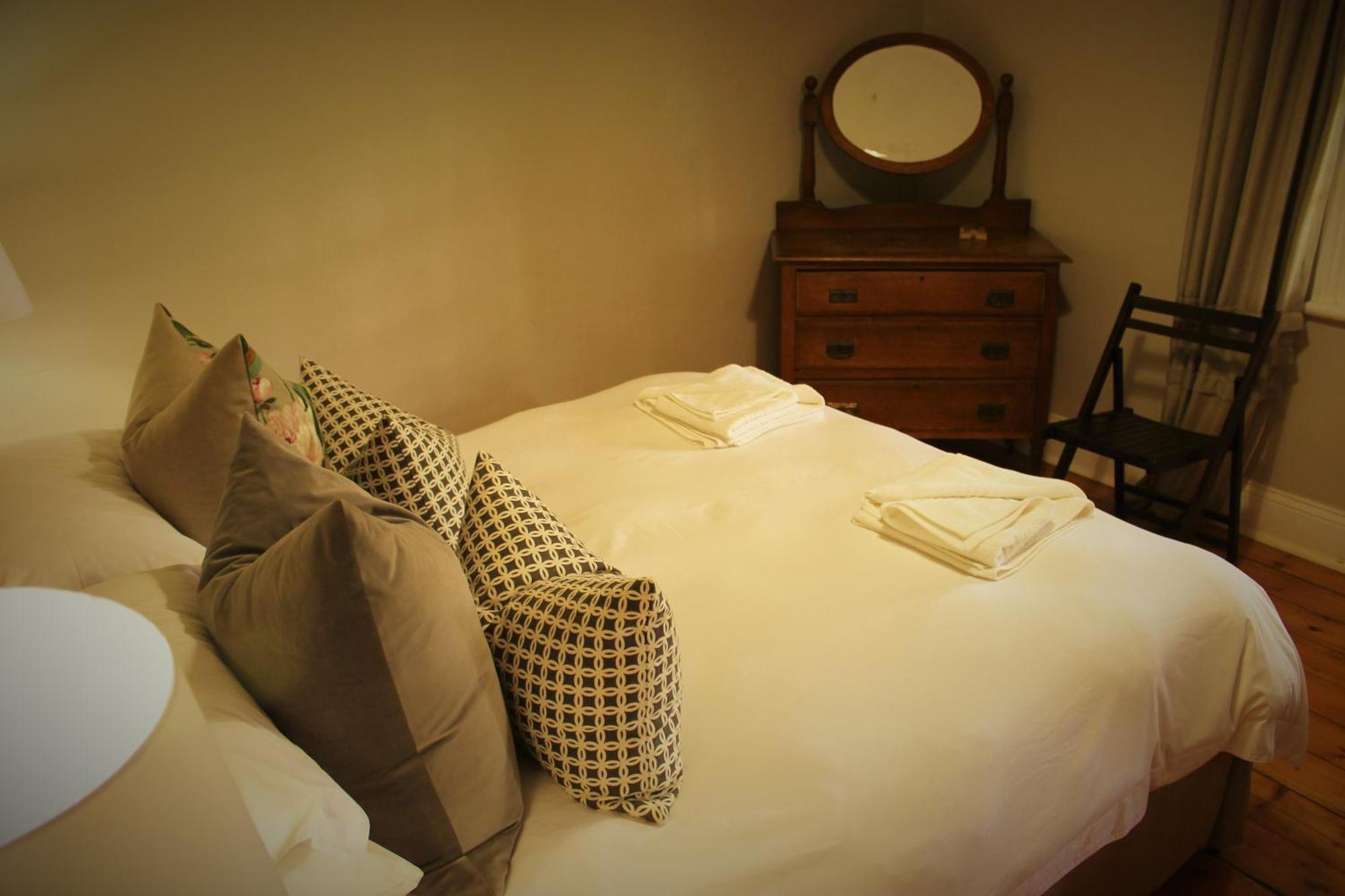 Mill Cottages Lidgetton Room photo